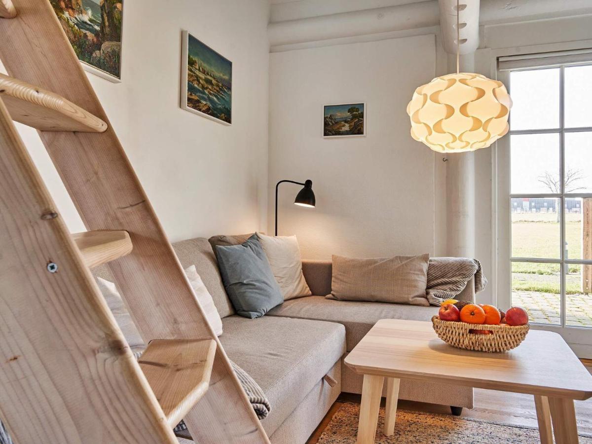 5 Person Holiday Home In AÅkirkeby Exterior foto